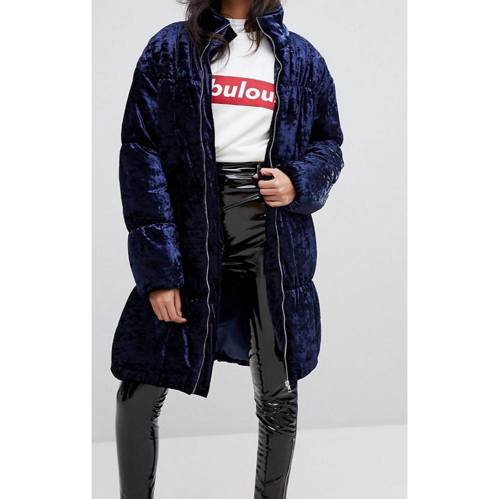 PrettyLittleThing Navy Velvet Puffer Coat